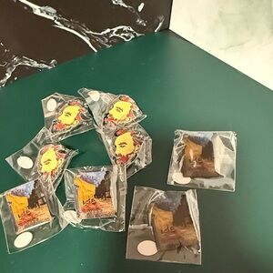 Van Gogh Pins